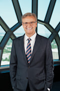 Dan Caplis Esq.