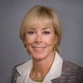 Lisa M Lusk