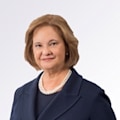 Regina Snow Mandl