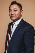 A. Eck Niravong